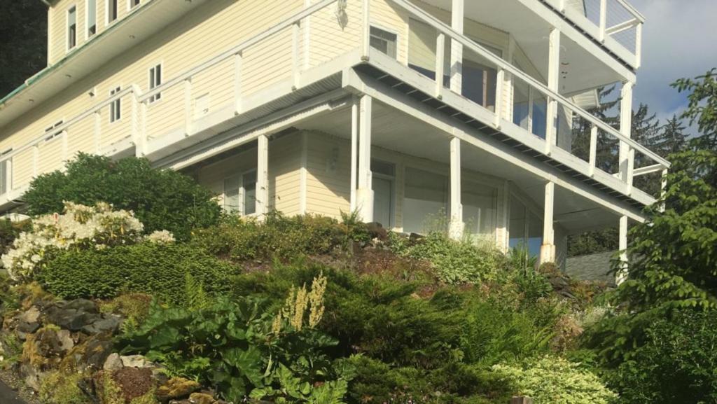 Kelli Creek Cottage - Reduced Price On Tours 朱诺 外观 照片