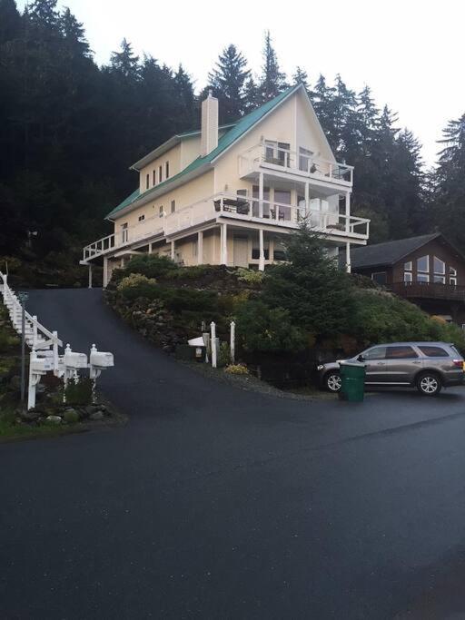 Kelli Creek Cottage - Reduced Price On Tours 朱诺 客房 照片