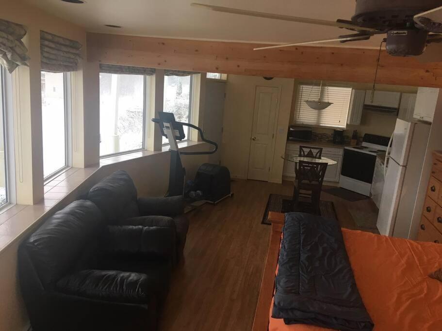 Kelli Creek Cottage - Reduced Price On Tours 朱诺 客房 照片