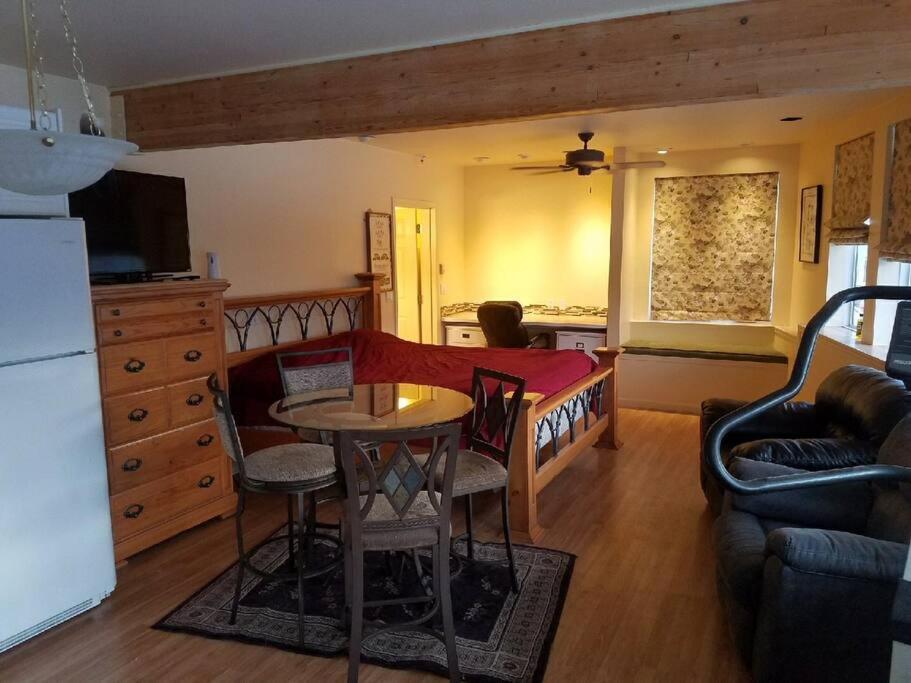 Kelli Creek Cottage - Reduced Price On Tours 朱诺 客房 照片