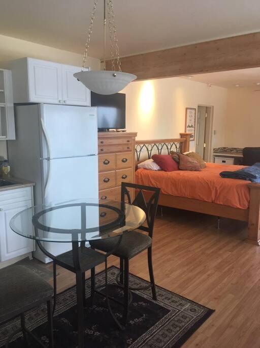 Kelli Creek Cottage - Reduced Price On Tours 朱诺 客房 照片